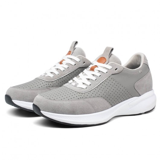 CMR CHAMARIPA Sapato Com Salto Interno - Tenis Masculino Com Salto Interno - Tênis De Couro Camurça Cinza 8 CM